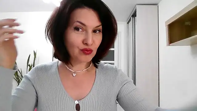 Snapshot of Victoria_Glam chatting on November 14, 2025, 4:10 pm Victoria Glam online show from November 14, 2025, 4:10 pm