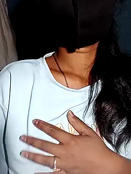 Snapshot of shonababu18 chatting on February 21, 2025, 5:20 pm shonababu18 online show from February 21, 2025, 5:20 pm