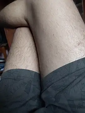 Snapshot of Extrembox5 chatting on February 9, 2026, 11:08 am Extrembox5 online show from February 9, 2026, 11:08 am