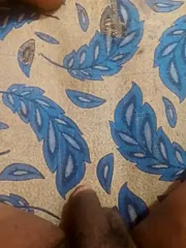 Snapshot of mhmia chatting on November 1, 2025, 8:57 pm mhmia online show from November 1, 2025, 8:57 pm