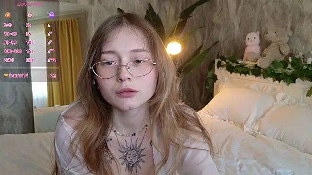 Yo Pixxie online show from September 25, 2025, 8:09 am