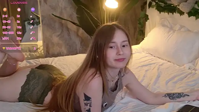Yo Pixxie online show from September 21, 2025, 6:07 am