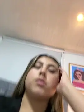 Snapshot of MeganCrow chatting on February 17, 2026, 11:57 pm MeganCrow online show from February 17, 2026, 11:57 pm