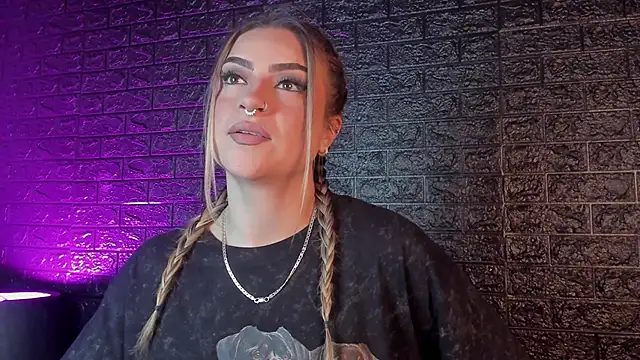 Snapshot of Valka_praskov chatting on November 15, 2025, 1:15 pm Valka praskov online show from November 15, 2025, 1:15 pm