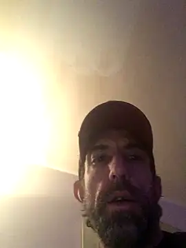 Snapshot of Pilote19 chatting on December 4, 2025, 4:44 am Pilote19 online show from December 4, 2025, 4:44 am