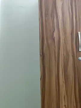 randit7 online show from October 17, 2025, 1:46 pm