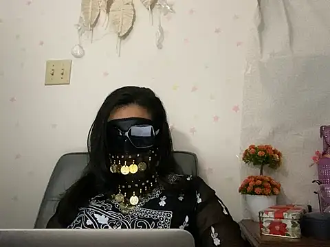 Snapshot of desiiiinigal chatting on January 16, 2026, 3:21 am desiiiinigal online show from January 16, 2026, 3:21 am