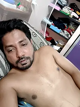 Snapshot of PARTHI012025 chatting on May 8, 2026, 2:21 pm PARTHI012025 online show from May 8, 2026, 2:21 pm