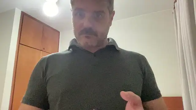 Snapshot of Taurino_gostoso chatting on June 23, 2026, 8:29 pm Taurino gostoso online show from June 23, 2026, 8:29 pm