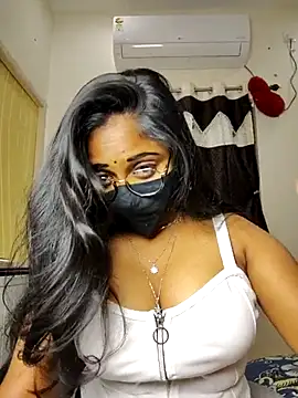 Snapshot of smiley_telugu chatting on November 14, 2025, 4:21 pm smiley telugu online show from November 14, 2025, 4:21 pm