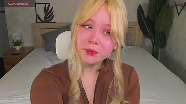 Snapshot of Amy_Kimberlly chatting on December 5, 2025, 12:21 am Amy Kimberlly online show from December 5, 2025, 12:21 am