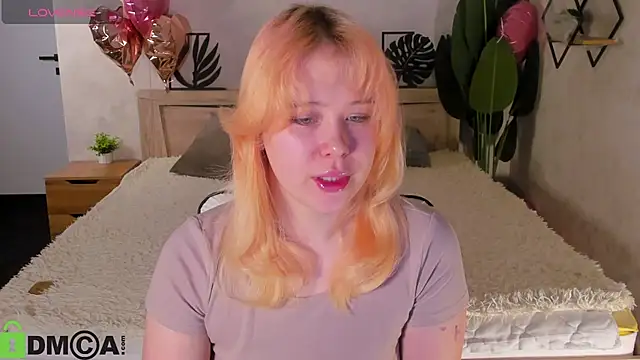 Snapshot of Amy_Kimberlly chatting on February 21, 2026, 12:01 am Amy Kimberlly online show from February 21, 2026, 12:01 am