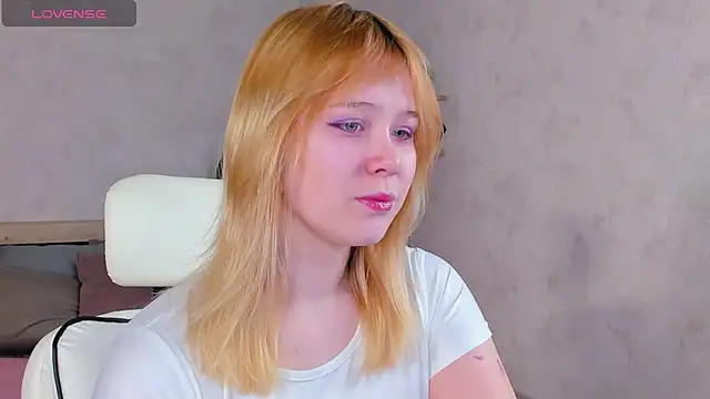 Snapshot of Amy_Kimberlly chatting on November 29, 2025, 7:08 am Amy Kimberlly online show from November 29, 2025, 7:08 am