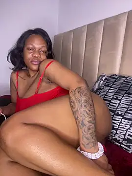 Snapshot of Boneca25 chatting on March 4, 2026, 11:34 pm Boneca25 online show from March 4, 2026, 11:34 pm