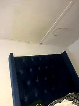 Snapshot of Boneca25 chatting on November 12, 2025, 7:34 am Boneca25 online show from November 12, 2025, 7:34 am