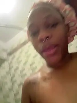 Snapshot of Boneca25 chatting on February 27, 2026, 9:31 am Boneca25 online show from February 27, 2026, 9:31 am