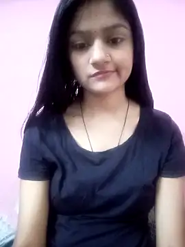 Tanu-00 online show from September 29, 2025, 3:17 pm