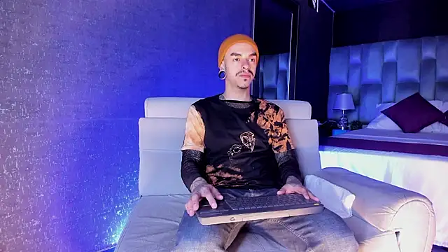 kaletattoo online show from February 10, 2026, 11:20 am