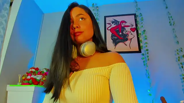 Snapshot of evaa_greey chatting on November 28, 2025, 8:20 pm evaa greey online show from November 28, 2025, 8:20 pm