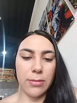 Snapshot of Ariana_rouse chatting on July 29, 2026, 5:23 pm Ariana rouse online show from July 29, 2026, 5:23 pm