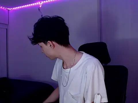 Juanmres online show from February 21, 2026, 11:29 pm