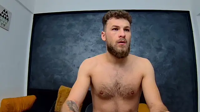 Snapshot of luke_eddisonn chatting on January 28, 2025, 4:08 am luke eddisonn online show from January 28, 2025, 4:08 am