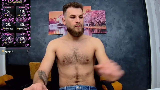 Snapshot of luke_eddisonn chatting on February 9, 2025, 4:57 am luke eddisonn online show from February 9, 2025, 4:57 am