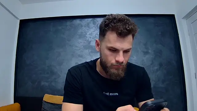 Snapshot of luke_eddisonn chatting on January 26, 2025, 7:09 pm luke eddisonn online show from January 26, 2025, 7:09 pm