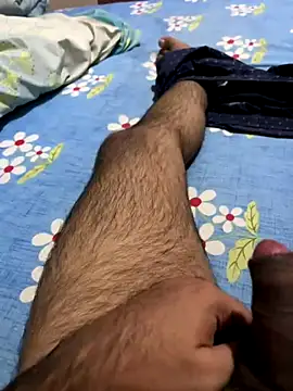 Naughtyy  yy online show from November 20, 2025, 11:00 am