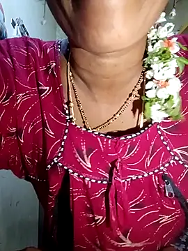 Snapshot of TeluguammayiMahi chatting on December 1, 2025, 6:42 pm TeluguammayiMahi online show from December 1, 2025, 6:42 pm