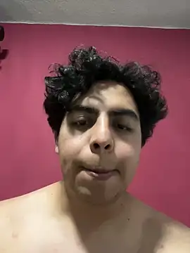 Snapshot of FantasiosoAntony chatting on February 2, 2025, 9:40 am FantasiosoAntony online show from February 2, 2025, 9:40 am