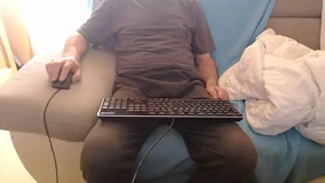 Snapshot of joachimheiss chatting on March 8, 2026, 10:07 am joachimheiss online show from March 8, 2026, 10:07 am