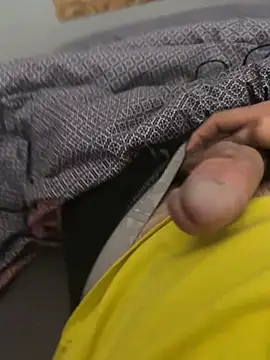 Snapshot of yannusgir33 chatting on March 11, 2025, 10:31 pm yannusgir33 online show from March 11, 2025, 10:31 pm