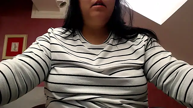 Wetandnaughtyxx online show from March 12, 2026, 8:18 am