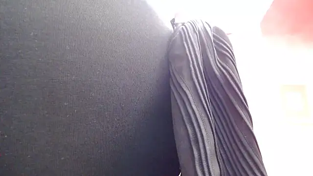 Snapshot of Wetandnaughtyxx chatting on October 9, 2025, 10:05 am Wetandnaughtyxx online show from October 9, 2025, 10:05 am