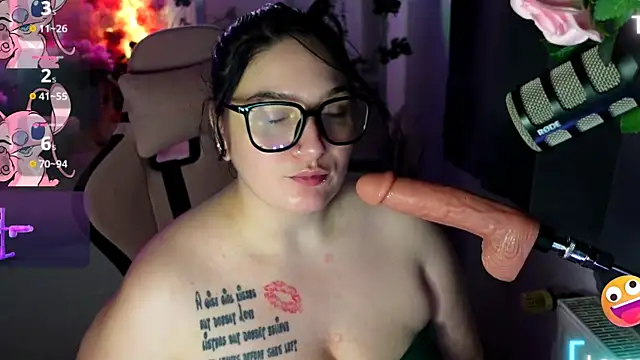 Jinyxx3 online show from May 10, 2026, 12:36 am
