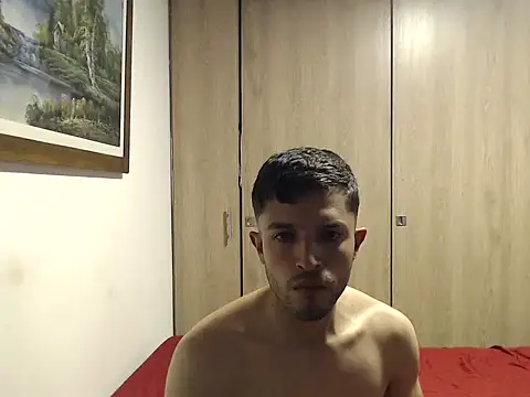 Snapshot of nickzeus98 chatting on April 7, 2026, 2:02 am nickzeus98 online show from April 7, 2026, 2:02 am