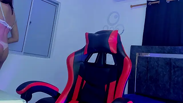 Snapshot of Nicol_TransGirl chatting on September 14, 2025, 2:34 am Nicol TransGirl online show from September 14, 2025, 2:34 am