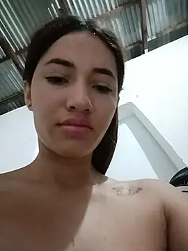 Snapshot of -Nicol chatting on November 17, 2025, 10:08 am -Nicol online show from November 17, 2025, 10:08 am