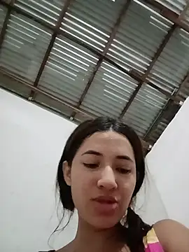 Snapshot of -Nicol chatting on November 29, 2025, 10:04 am -Nicol online show from November 29, 2025, 10:04 am