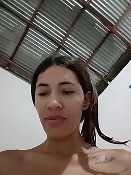 Snapshot of -Nicol chatting on November 28, 2025, 10:04 am -Nicol online show from November 28, 2025, 10:04 am