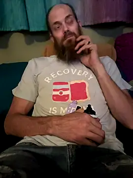 Snapshot of SUCKMEDEEP69 chatting on December 14, 2025, 1:23 am SUCKMEDEEP69 online show from December 14, 2025, 1:23 am