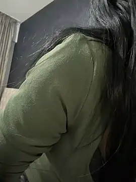 Snapshot of Robexxmia chatting on February 28, 2026, 6:51 pm Robexxmia online show from February 28, 2026, 6:51 pm