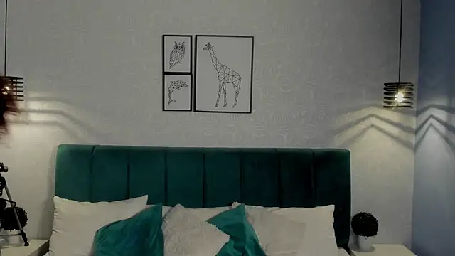 ninna curly online show from March 6, 2026, 3:34 am