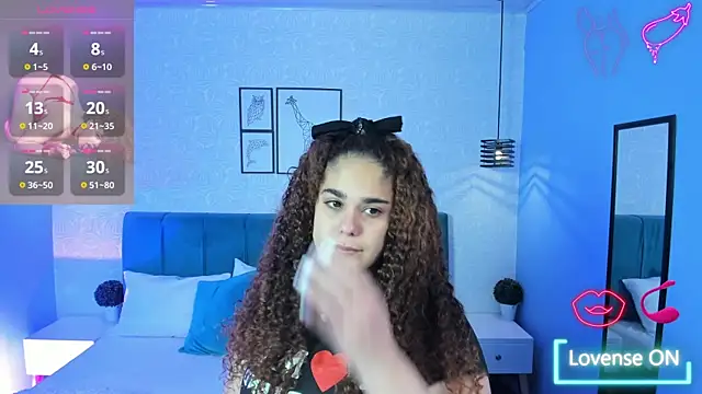 Snapshot of ninna_curly chatting on December 1, 2025, 5:41 am ninna curly online show from December 1, 2025, 5:41 am