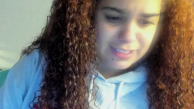 Snapshot of ninna_curly chatting on October 21, 2025, 4:01 am ninna curly online show from October 21, 2025, 4:01 am