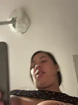 vanesavane395 online show from March 14, 2025, 11:53 pm