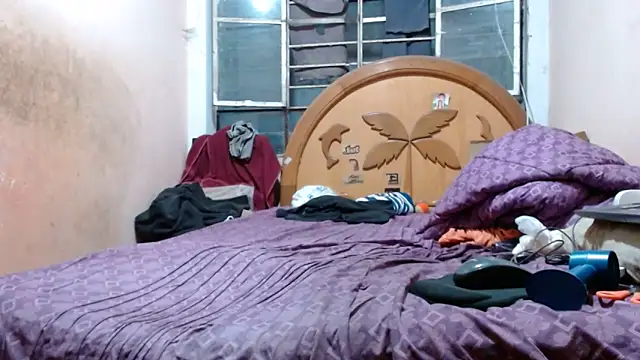 nakedlima online show from April 21, 2026, 1:42 am