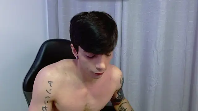 H3ll B0I online show from September 23, 2025, 4:19 am