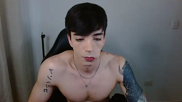 H3ll B0I online show from March 17, 2026, 8:34 pm